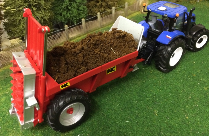 Model Manure Spreader